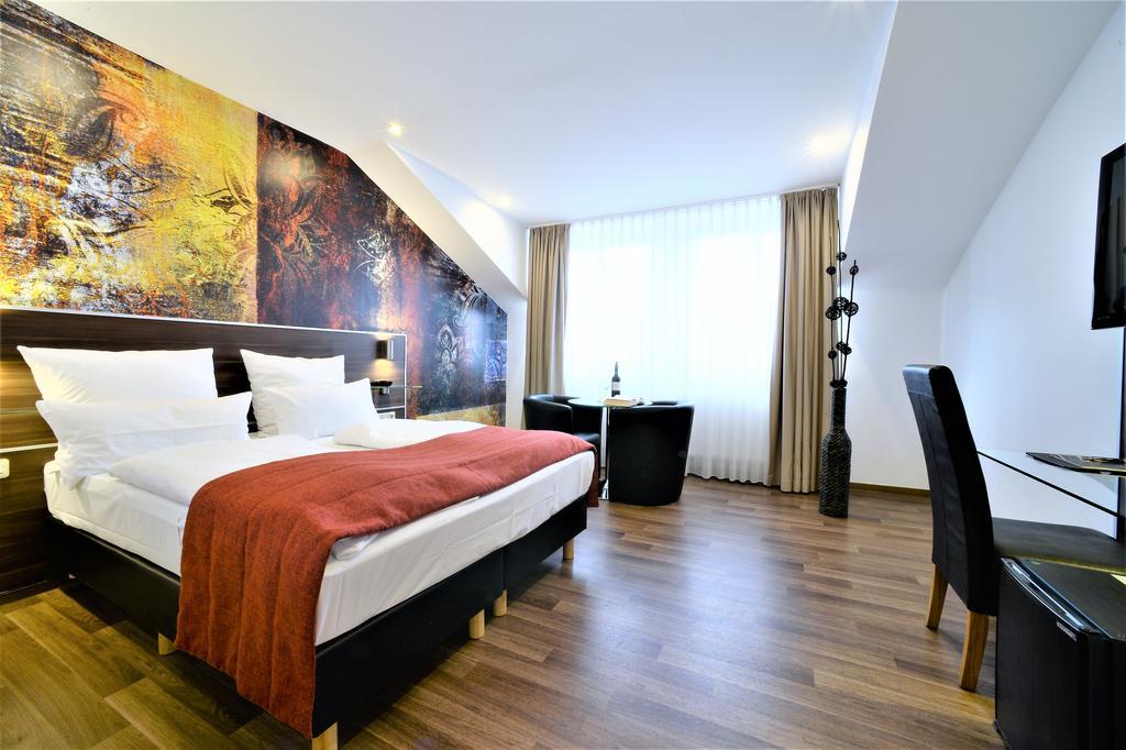 Ascot Hotel Remscheid Kültér fotó